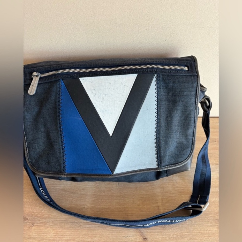 LOUIS VUITTON Blue & Black Denim Men's LV CUP Messenger Bag EUC